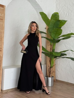 Adisia Kadın Halter Yaka Derin Yırtmaç Detaylı Tam Boy Ithal Krep Abiye Elbise