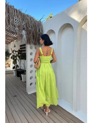 Adisia Yağ Yeşili Askılı Aparatlı Brode Elbise