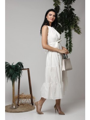 Adisia Ekru Halter Yakalı Kuşaklı Elbise