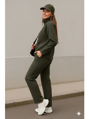 Adisia Kadın Balıkçı Yaka Fermuar Detay Polar Sweat ve Pantolon Ikili Takım