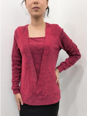 Adisia Kadın Uzun Kollu Kruvaze Yaka Kol ve Etek Ucu Manşet Detay Yumoş Bluz