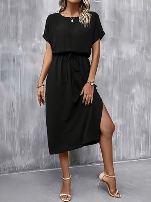 Adisia Kadın Kısa Kollu Yakası Açık Belden Bağlamalı Yırtmaçlı Viskon Elbise