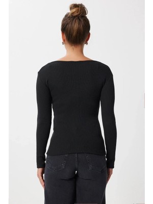 Adisia Kadın Dantel Detay V Yaka Kaskorse Kumaş Bluz