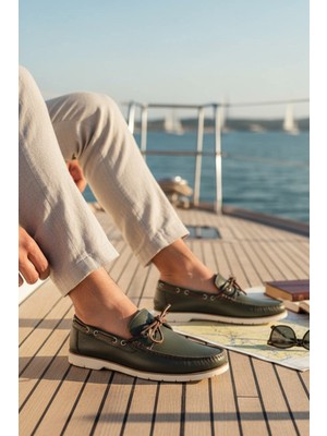 Enoch Hakiki Deri Haki Yeşil Bağcık Detaylı Beyaz Tabanlı Erkek Deck Ayakkabı