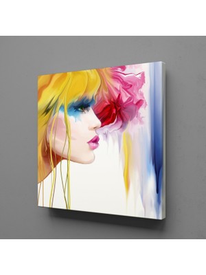 Technopa SARI SAÇLI KIZ TEMALI KANVAS TABLO - 70x70cm