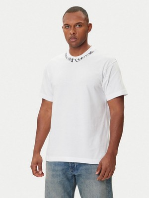 Versace Jeans Couture 79GAHT06 Erkek Tişört