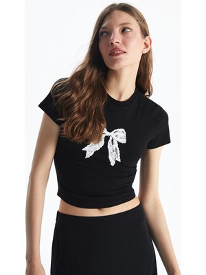 Lc Waikiki Yeni Sezon Bisiklet Yaka Kurdele Baskılı Kadın Tişört