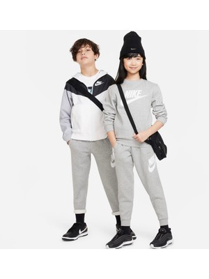 Nike Sportswear Club Çocuk Gri Günlük Stil Eşofman Altı