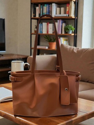 Fiori Kadın Suni Deri El Çantası Omuz Çantası