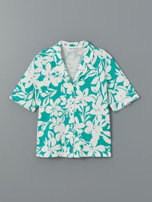 Lc Waikiki Yeni Sezon Gömlek Yaka Çiçekli Kadın Pijama Üstü