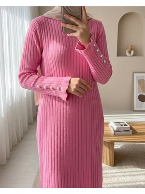 Moda Morfo Kolları Düğmeli Eteği Fırfırlı Triko Elbise -Pembe