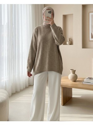 Modamorfo Yuvarlak Yaka Salaş Triko Kazak  -Açık Vizon