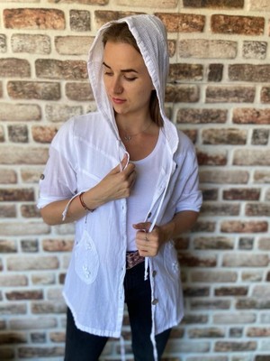 Agora Otantik Kadın Yıkama Pamuk Kumaş Uzun Kol File Detaylı Kapüşonlu Gömlek