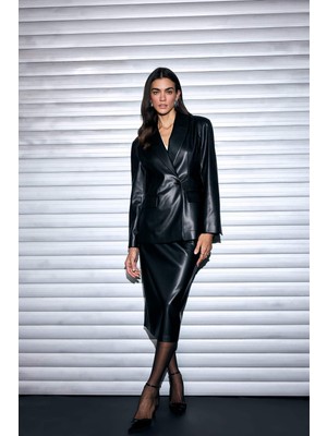 DeFacto Kalem Normal Bel Suni Deri Midi Etek G7735AX26SP