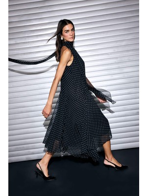 DeFacto Degaje Yaka Puantiyeli Şifon Midi Elbise G7738AX26SP