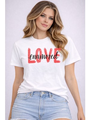 herkesemoda Love Emamored Baskı Detaylı Basic T-Shirt