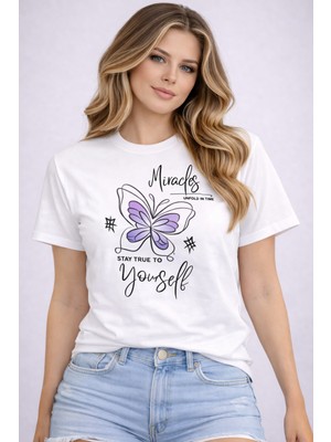 herkesemoda Stay True Yourself Baskı Detaylı Basic T-Shirt