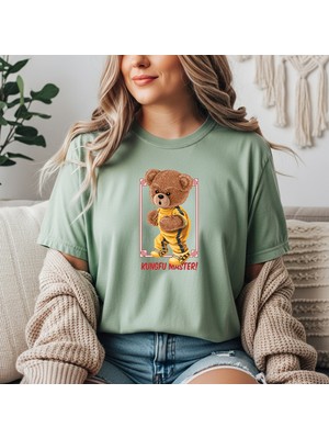 herkesemoda Kungfu Master Baskı Detaylı Basic T-Shirt