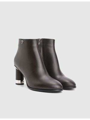 İLVİ Yujno Hakiki Deri Kahverengi Kadın Topuklu Bot