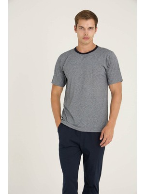 Kly Erkek O.yaka Pijama Takımı Konforlu Uyku Modern Tasarım