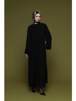 Armine Taş Işlemeli Ferace Siyah