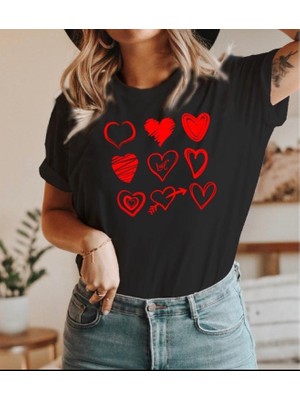 herkesemoda Kalpler  Baskı Detaylı Basic T-Shirt