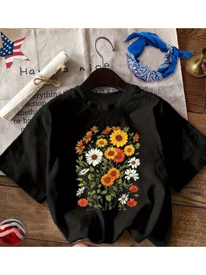 herkesemoda Çiçekler Baskı Detaylı Basic T-Shirt