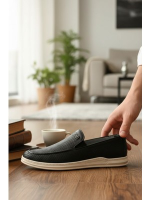 Enoch Hakiki Deri Siyah Lazer Kesim Beyaz Tabanlı Erkek Comfort Loafer