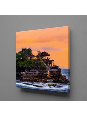 Technopa DALGALAR ARASINDA BUTİK KAFE KANVAS TABLO - 80x80cm