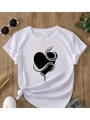 herkesemoda Kalp ve Yılan  Baskı Detaylı Basic T-Shirt