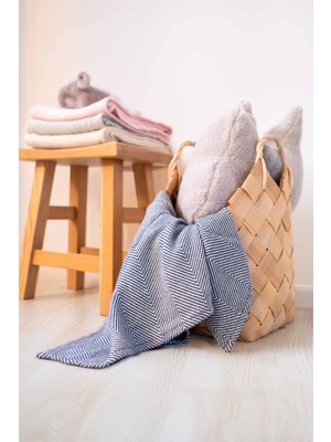 Barine Yünlü Balıksırtı Desenli Bebek Battaniyesi Lacivert