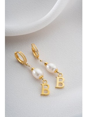 Two Arts Kadın 925 Ayar Gümüş Küpe Inci Harf Sallantılı Küpe | 14 Ayar Altın Kaplama