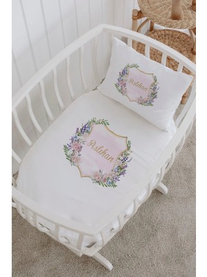 Lilabio Isme Özel %100 Pamuk Lastikli Park Yatak Çarşaf Seti (60X120) Pembe Çelenk