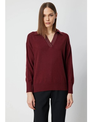 On Fashion Kadın Yakası Zincirli Polo Yaka Bordo Kazak 66336