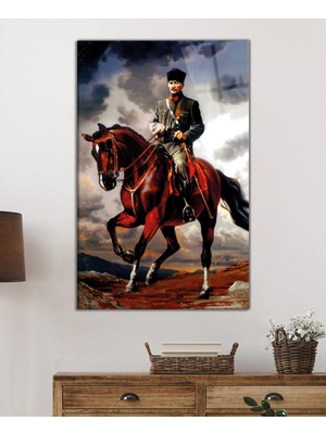 Beta Moda Hub At Üzerinde Üniformalı Mustafa Kemal Atatürk Portresi Cam Tablo, Temperli Dayanıklı Kırılmaz Cam