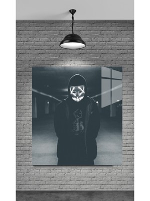 Beta Moda Hub x Maskeli Adam Temperli Cam Üzerine Tablo Sevgilinize Yılbaşı Hediye