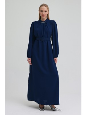Vavinor Yakası Taşlı Kemerli Elbise - Indigo