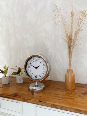 Sylar Krom Metal Desenli Masa Saati 25×20 cm