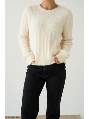 Butik Belvita Desenli Tüylü Kazak