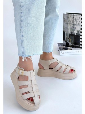 Veralya Toten Bej Cilt Kemerli Sandalet