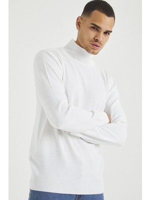 Tarz Cool Erkek Slim Fit Yarım Balıkçı Yaka Akrilik-Pamuk Karışımlı Basic Triko Kazak