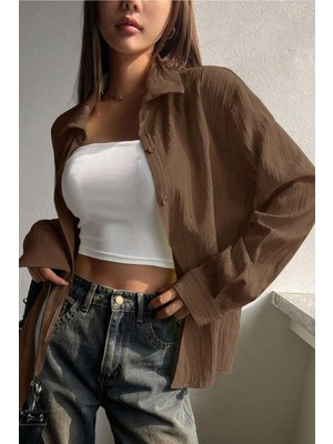 Tarz Cool Kadın Oversize Geniş Kesim Bürümcük Pens Detaylı Uzun Kollu Dokulu Siyah Gömlek