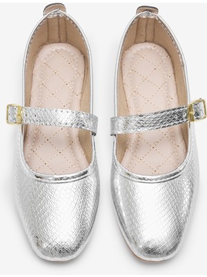 Tonny Black Kadın Gümüş Kadın Yılan Desenli Kemer Bantlı Tokalı Babet