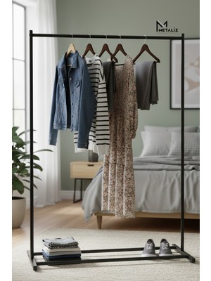 Metaliz Siyah Metal Konfeksiyon Askısı - Minimalist Elbise Askılığı - Butik Tipi Eşek Askı