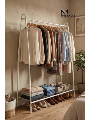 Metaliz Oval Telli Beyaz Butik Stil Askılık Konfeksiyon Askısı Ayaklı Askılık Elbise Askılığı Portmanto