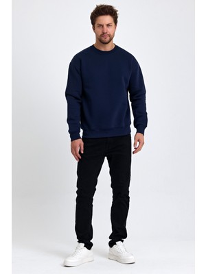 Tarz Cool Erkek Yumuşacık Kumaşlı Regular Fit Yuvarlak Yakalı Sweatshirt