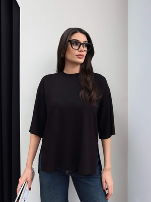 Esra Helvacı Yan Yırtmaçlı Tshirt