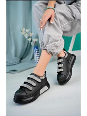 Zemira Elika Siyah Cilt Cırt Cırtlı Spor Ayakkabı