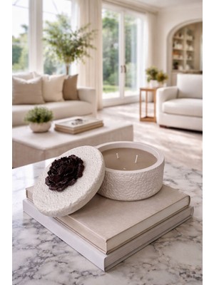 Joie And More Flower Wavy Cup Candle Beige And Brown