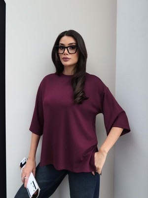 Esra Helvacı Yan Yırtmaçlı Tshirt